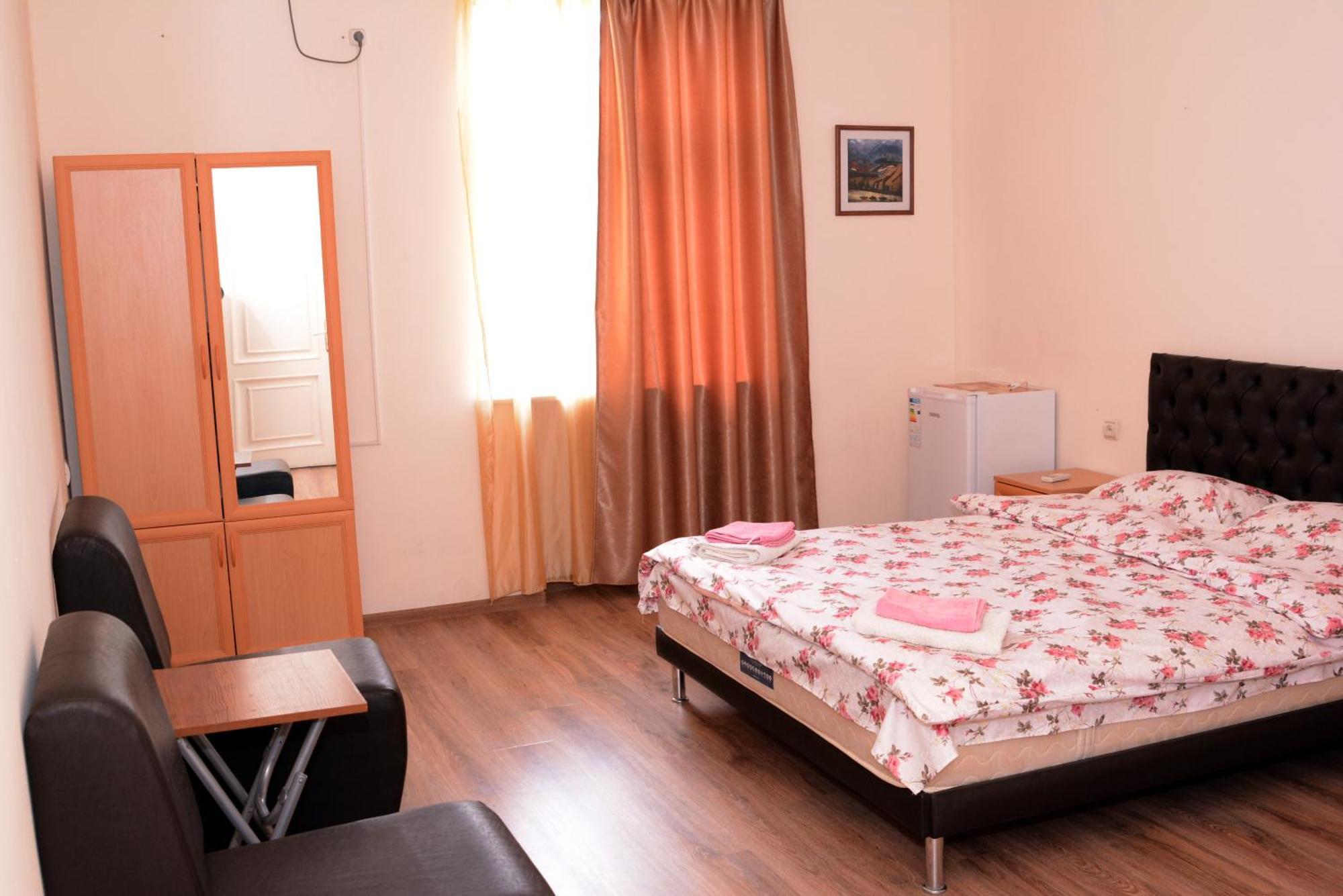Villa Rosa Yerevan Ngoại thất bức ảnh